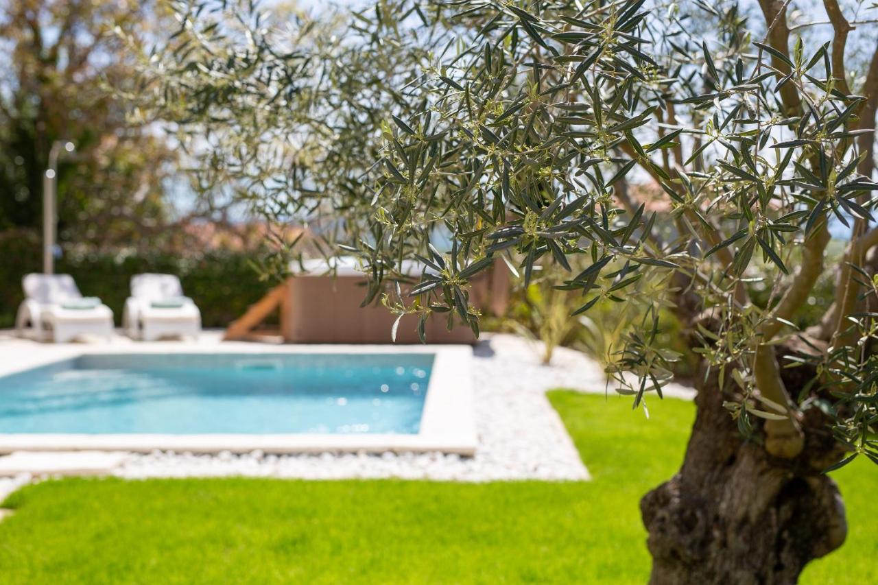 Villa Fundica Vrh  外观 照片