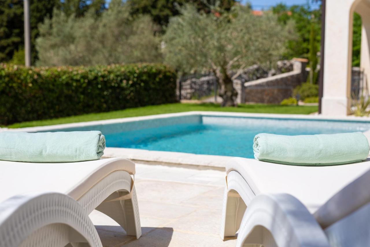Villa Fundica Vrh  外观 照片